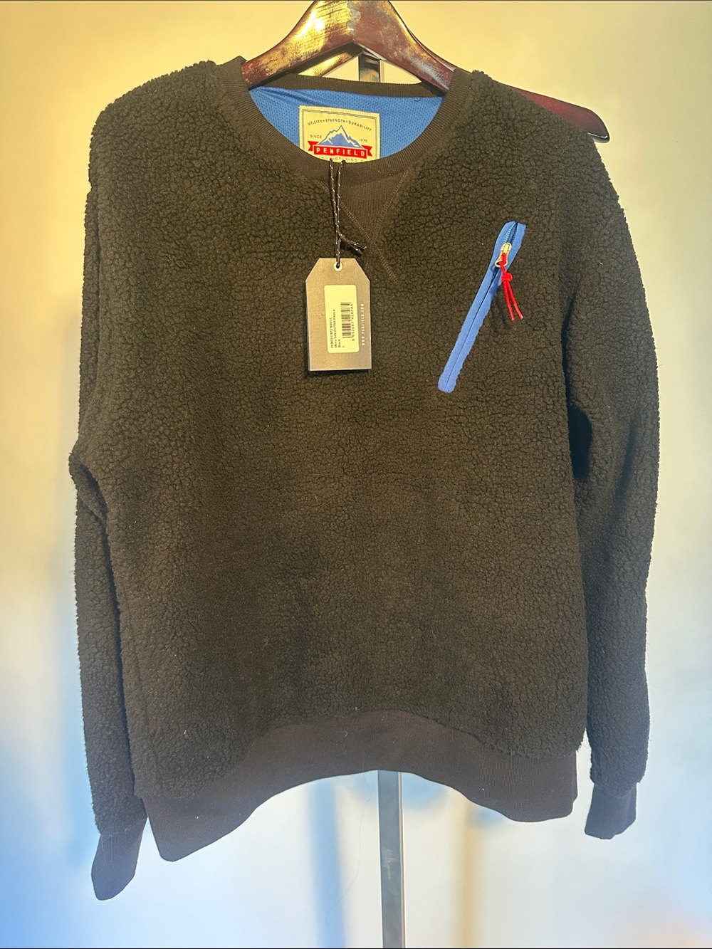 Penfield Men’s Sherpa Sweater - Black with Blue & red Zip pocket accent size L
